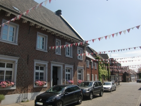 Kerken-Aldekerk : Hochstraße